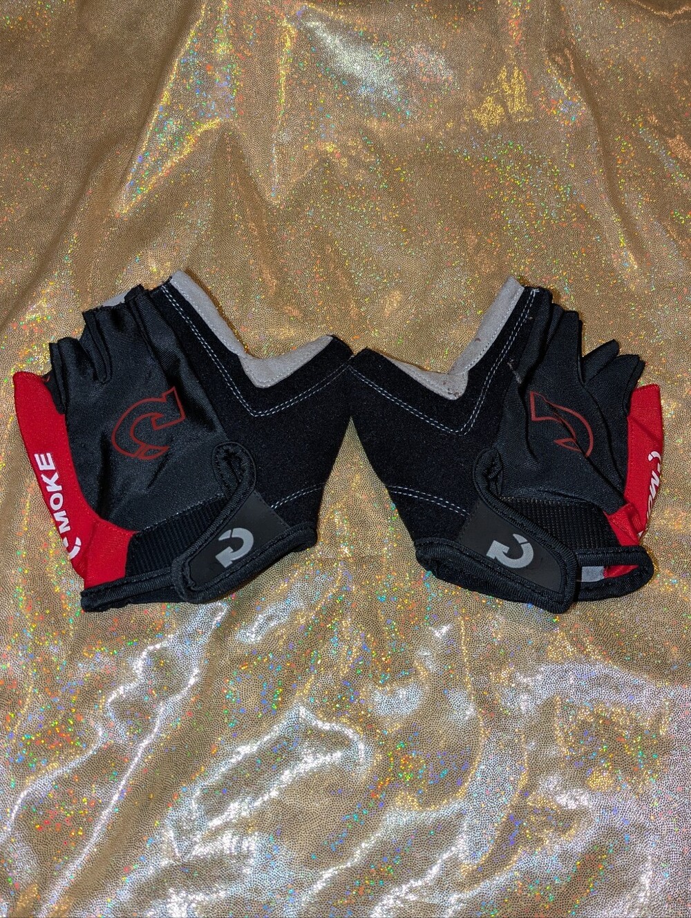 MOKE Cycling Half-Finger Gloves